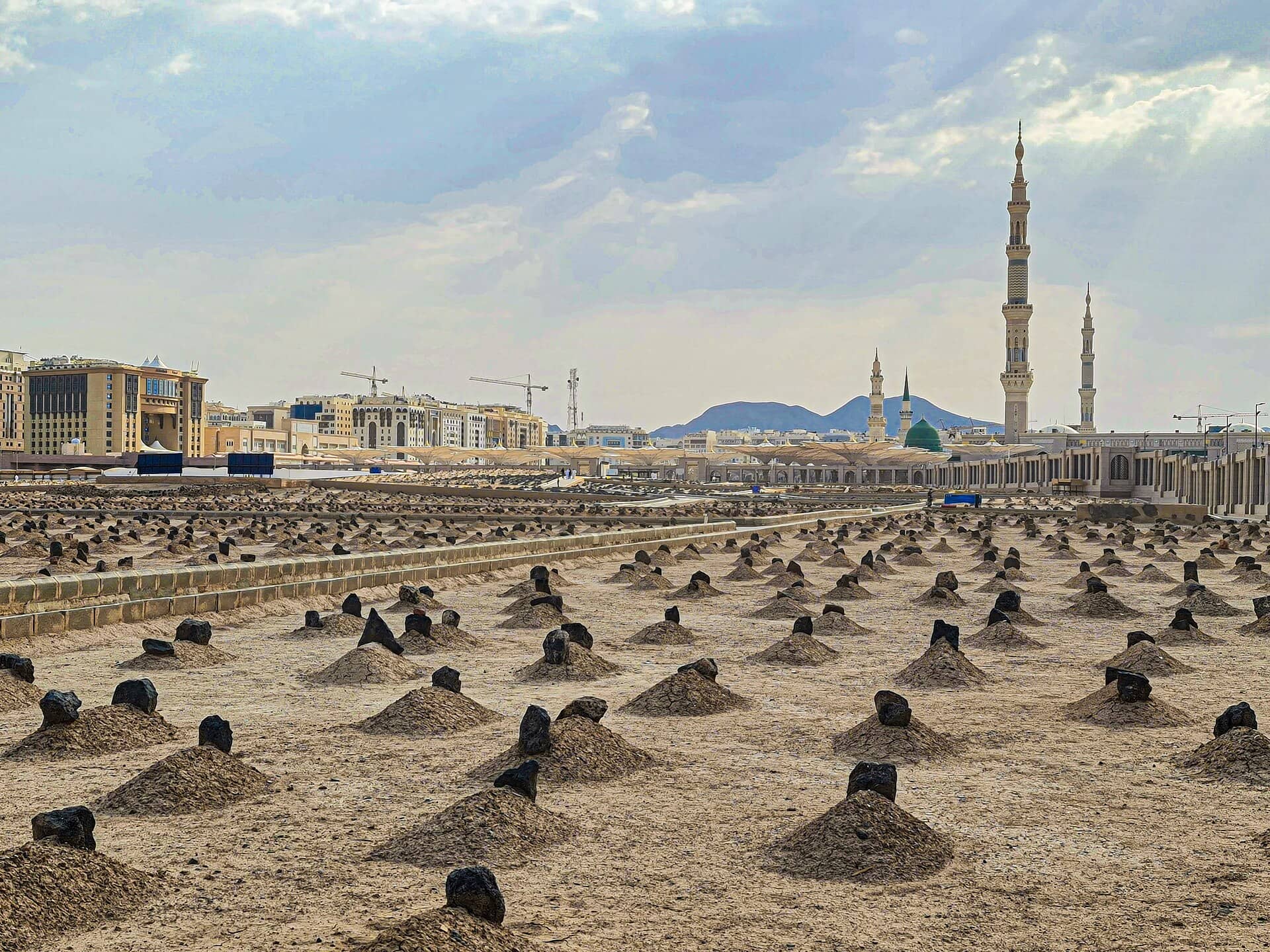 Der Friedhof Jannat al-Baqi neben der Prophetenmoschee